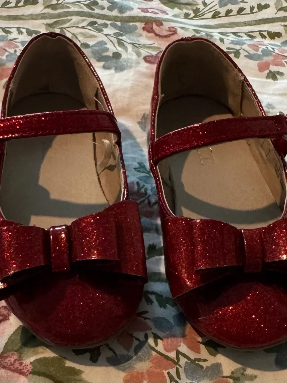 The Children's Place Red Glitter Bow Mary Jane Shoes